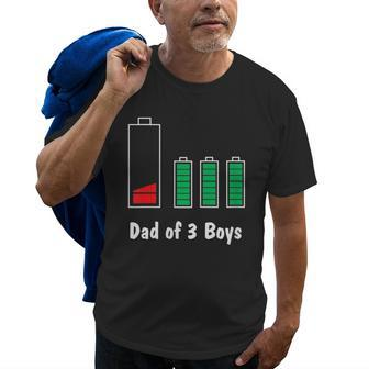 Dad Of 3 Boys Froms Son Fathers Day Low Battery Classic Old Men T-shirt | Mazezy