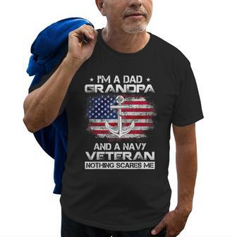 Im Dad Grandpa And A Veteran Nothing Can Scares Me Veterans Old Men T-shirt | Mazezy