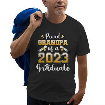 Proud Grandpa Of A Class Of 2023 Graduate Senior 23 Old Men T-shirt | Mazezy