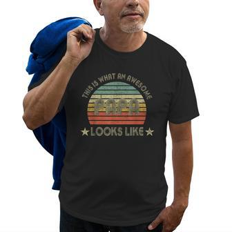 This Is What An Awesome Papa Looks Like For Dad Grandpa Gift For Mens Old Men T-shirt | Mazezy