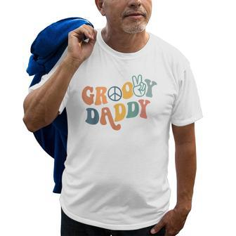 Retro Groovy Daddy Gifts For Dad Fathers Day Mens Old Men T-shirt | Mazezy