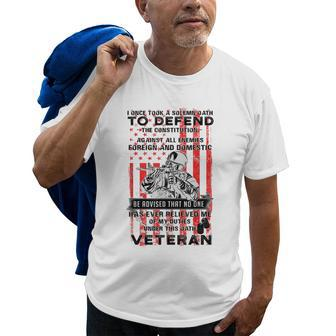 Solemn Oath To Defend The Constitution Veterans Day Gift Old Men T-shirt | Mazezy