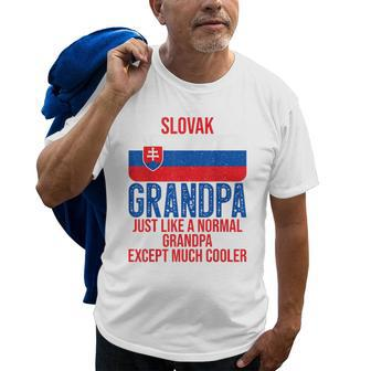 Vintage Slovak Grandpa Slovakia Flag For Fathers Day Gift For Mens Old Men T-shirt