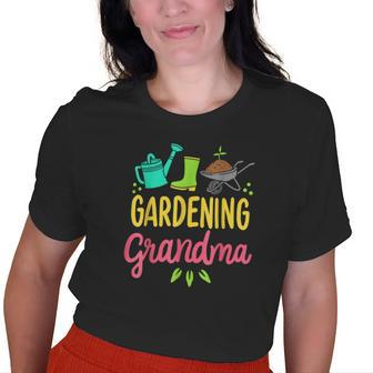 Cute Gardening Grandma Vegetable Garden Gardener Old Women T-shirt | Mazezy