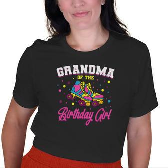 Grandma Of The Birthday Girl Roller Skates Bday Skating Old Women T-shirt | Mazezy