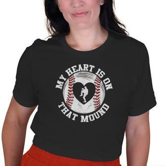 Heart Mom Grandma Baseball Pitcher Old Women T-shirt | Mazezy