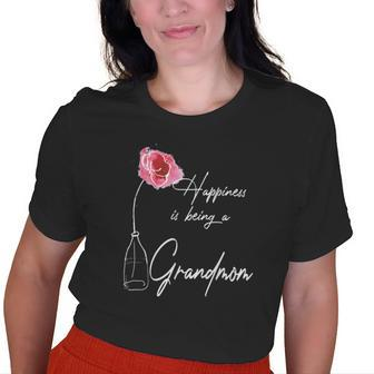 Mom Grandma Happiness Is Being A Grandmom Floral Old Women T-shirt | Mazezy