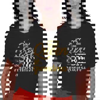 Queen Bee Grandma Old Women T-shirt | Mazezy