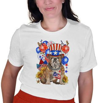 4Th Of July English Bulldog Mom Dad Patriotic American Flag Old Women T-shirt | Mazezy