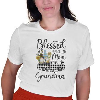 Blessed To Be Called Mom And Grandma Gnomes Sunflower Old Women T-shirt | Mazezy