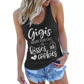 Gigis Kitchen Has Kisses Cute Grandmother Mothers Day Gift Women Flowy Tank - Seseable