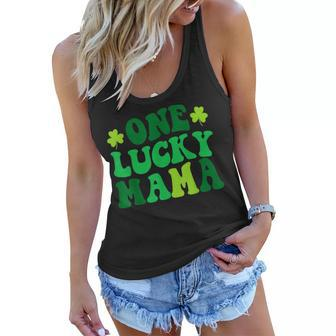 One Lucky Mama Retro Vintage St Patricks Day Clothes  Women Flowy Tank