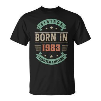 40 Year Old Vintage 1983 Limited Edition 40Th Birthday Retro V2 T-Shirt - Seseable