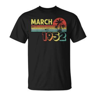 71 Years Old 71St Retro Birthday March 1952 T-Shirt - Seseable