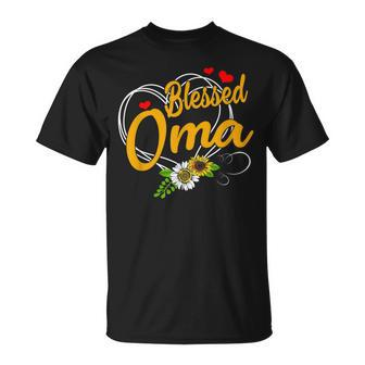 Blessed Oma Grandma Thanksgiving Christmas Mothers Day Gift Unisex T-Shirt | Mazezy