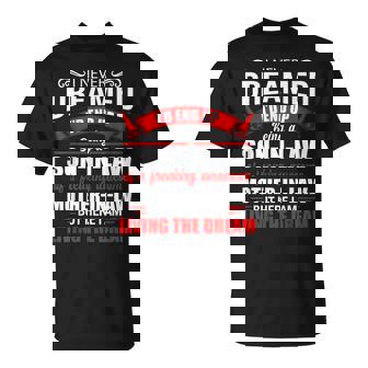 I Never Dreamed Id End Up Being A Son In Law Awesome Mother T-shirt - Thegiftio