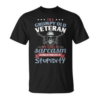 Grumpy Old Veteran T T-shirt - Seseable