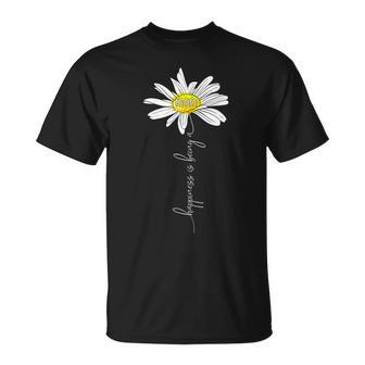 Happiness Is Being A Mom Daisy Mothers Day Gifts Gift For Womens Unisex T-Shirt | Mazezy