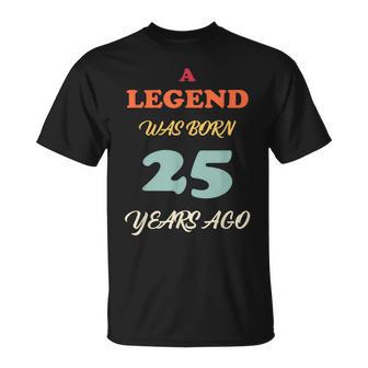 A Legend Was Born Jahrestag Vintage Farben T-Shirt - Seseable