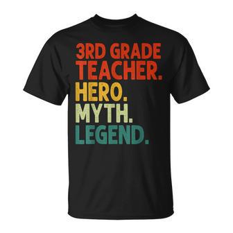 Lehrer Der 3 Klasse Held Mythos Legende Vintage-Lehrertag T-Shirt - Seseable