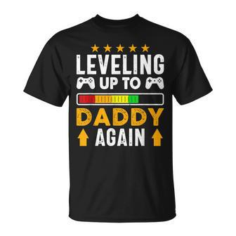 Mens Leveling Up To Daddy Again Dad Pregnancy Announcement T-Shirt - Seseable