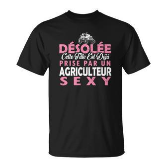 Lustiges Statement-T-Shirt Diese Frau ist vom sexy Landwirt vergeben - Schwarz & Pink - Seseable