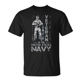 Mens Veteran Of The United States Us Navy Fathers Day Gift Unisex T-Shirt - Seseable