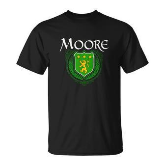 Moore Surname Irish Last Name Moore Family Crest Unisex T-Shirt - Seseable