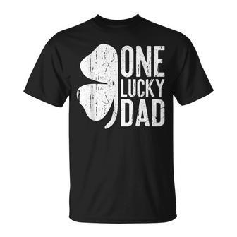 Mens One Lucky Dad Vintage St Patrick Day T-Shirt - Seseable