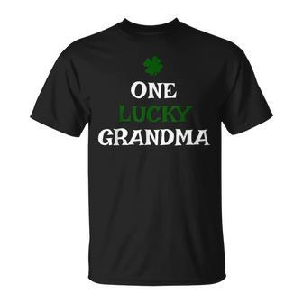 One Lucky Grandma St Patricks Day Funny Irish Gift Unisex T-Shirt | Mazezy