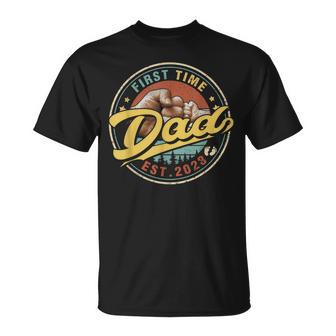 Promoted To Dad 2023 Funny For New Dad First Time Gift For Mens Unisex T-Shirt
