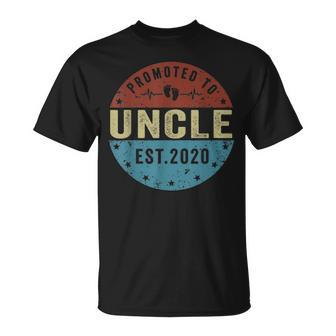 Promoted To Uncle Est 2021 Fathers Day Gifts Unisex T-Shirt - Seseable