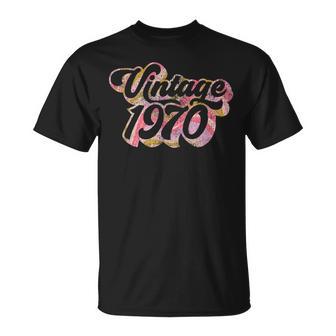 Vintage 1970 Cool Distressed Retro Design Born In 1970 Unisex T-Shirt | Mazezy