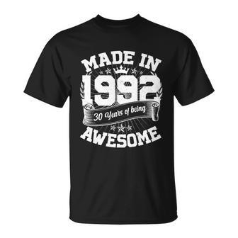 Vintage Crown Made In 1992 30 Years Of Being Awesome 30Th Birthday Unisex T-Shirt - Monsterry