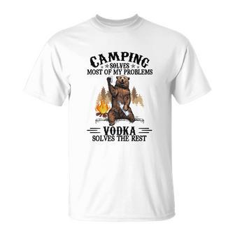 Camping und Vodka Bären-Lagerfeuer T-Shirt, Lustiger Spruch Tee - Seseable