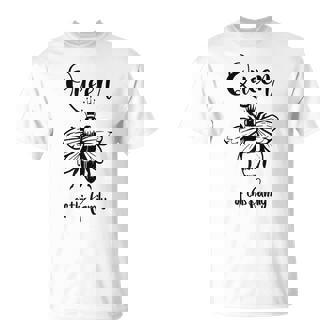 Grandma Gifts Queen Bee Of This Family Mothers Day Birthday Unisex T-Shirt | Mazezy