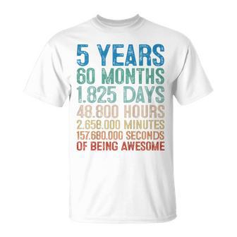 Kids 5 Year Old Gift Decorations 5Th Bday Awesome 2018 Birthday Unisex T-Shirt | Mazezy