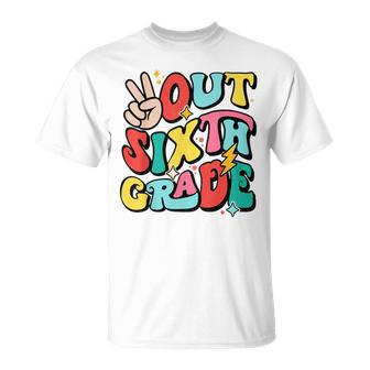 Peace Out 6Th Grade Sixth Grade Graduation Class Of 2023 Unisex T-Shirt | Mazezy