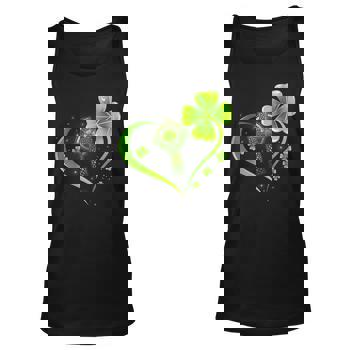 Green Celtic Cross Heart Shamrock St Patrick's Day Gifts T-Shirt Green Celtic Cross Heart Shamrock St Patrick's Day Gifts T-Shirt