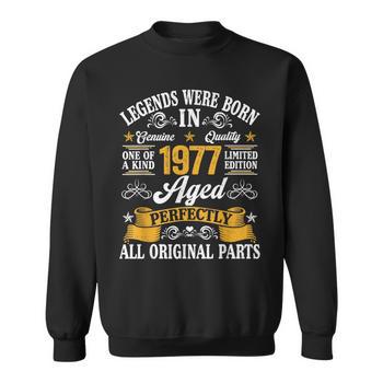 46th Birthday Shirt For Men - Living Legend 1979 Legends Never Die Personalized Gift