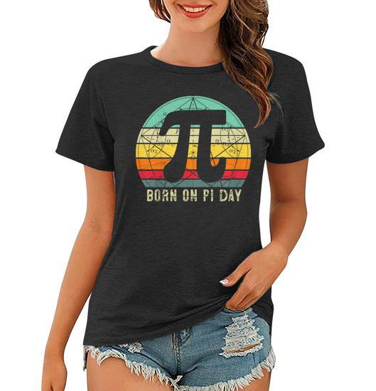 Born on Pi Day Math Equations Sunset Gift Geek Nerd Birthday Women T-Shirt