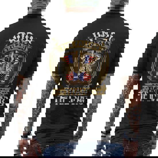 Honor The Fallen Thank The Living Memorial Day T-Shirt Gift Honor The Fallen Thank The Living Memorial Day T-Shirt Gift