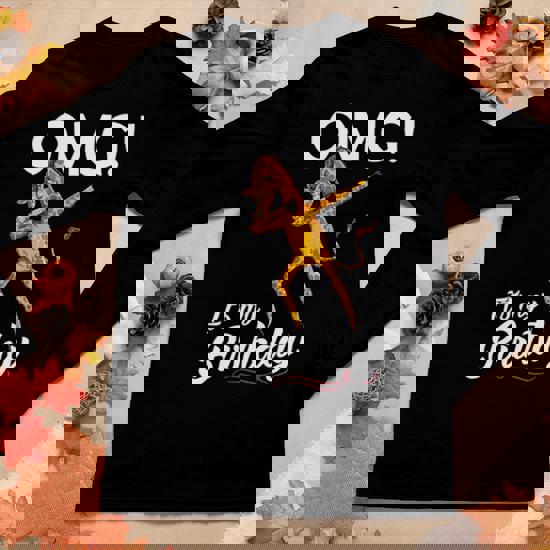Omg It's My Birthday Dabbing Giraffe Dab Dance T-Shirt Omg It's My Birthday Dabbing Giraffe Dab Dance T-Shirt