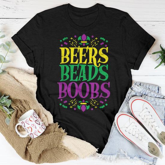 Beers Beads Boobs Funny Mardi Gras Carnival Men Boyfriend Women T-shirt