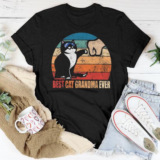 Best Cat Grandma Ever Fist Bump Funny Nana Gift V2 Women T shirt Seseable UK