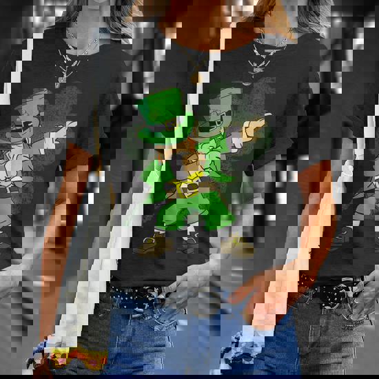 25 Stylish St. Patrick's Day Outfits For Women To Celebrate In Style - Foto 3