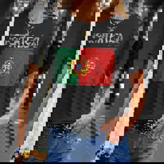 Vintage Portugal Portuguese Flag Pride Gift T-Shirt Vintage Portugal Portuguese Flag Pride Gift T-Shirt
