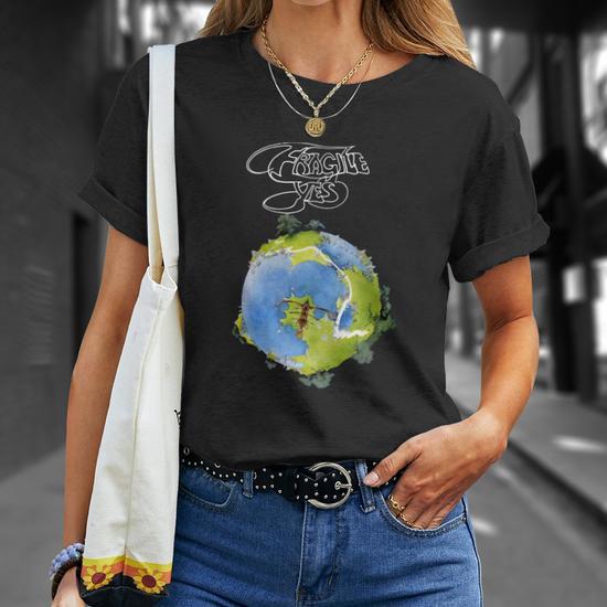 Yes Fragile T-shirt - Thegiftio
