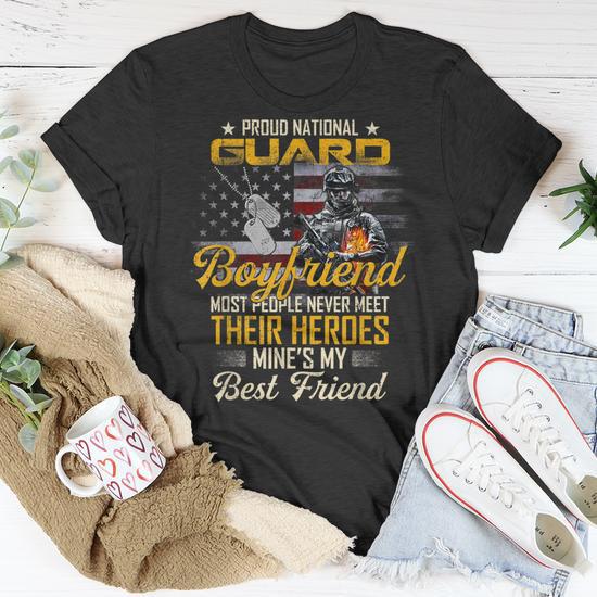 Proud National Guard Boyfriend Military Boyfriend T-Shirt - Seseable