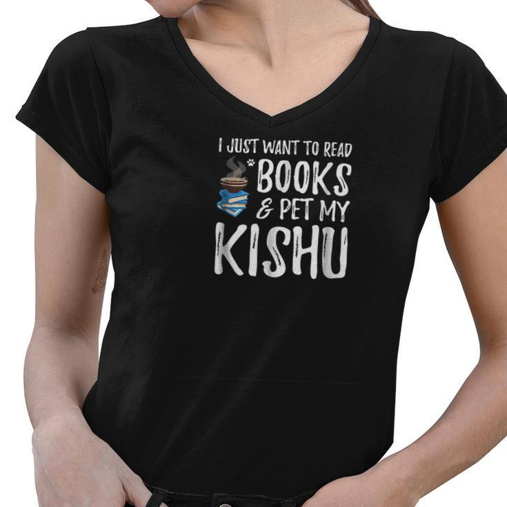 Books And Kishu Funny Dog Dad Women V-Neck T-Shirt